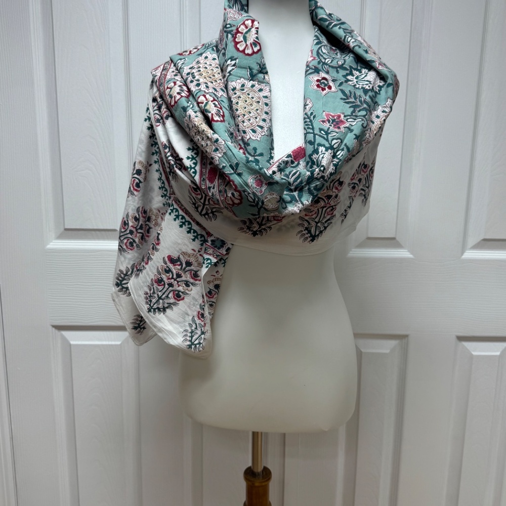 Indian‎ Hand Block Printed Cotton Scarf Or Sarong - 75"x44" - NEW.